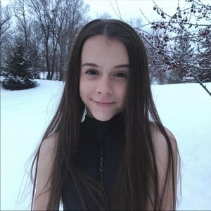 Meet your Posher, Madeline